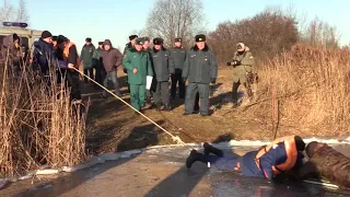 Передача «Город и Мы» - Смоленские спасатели отработали спасение провалившегося под лёд «рыбака»