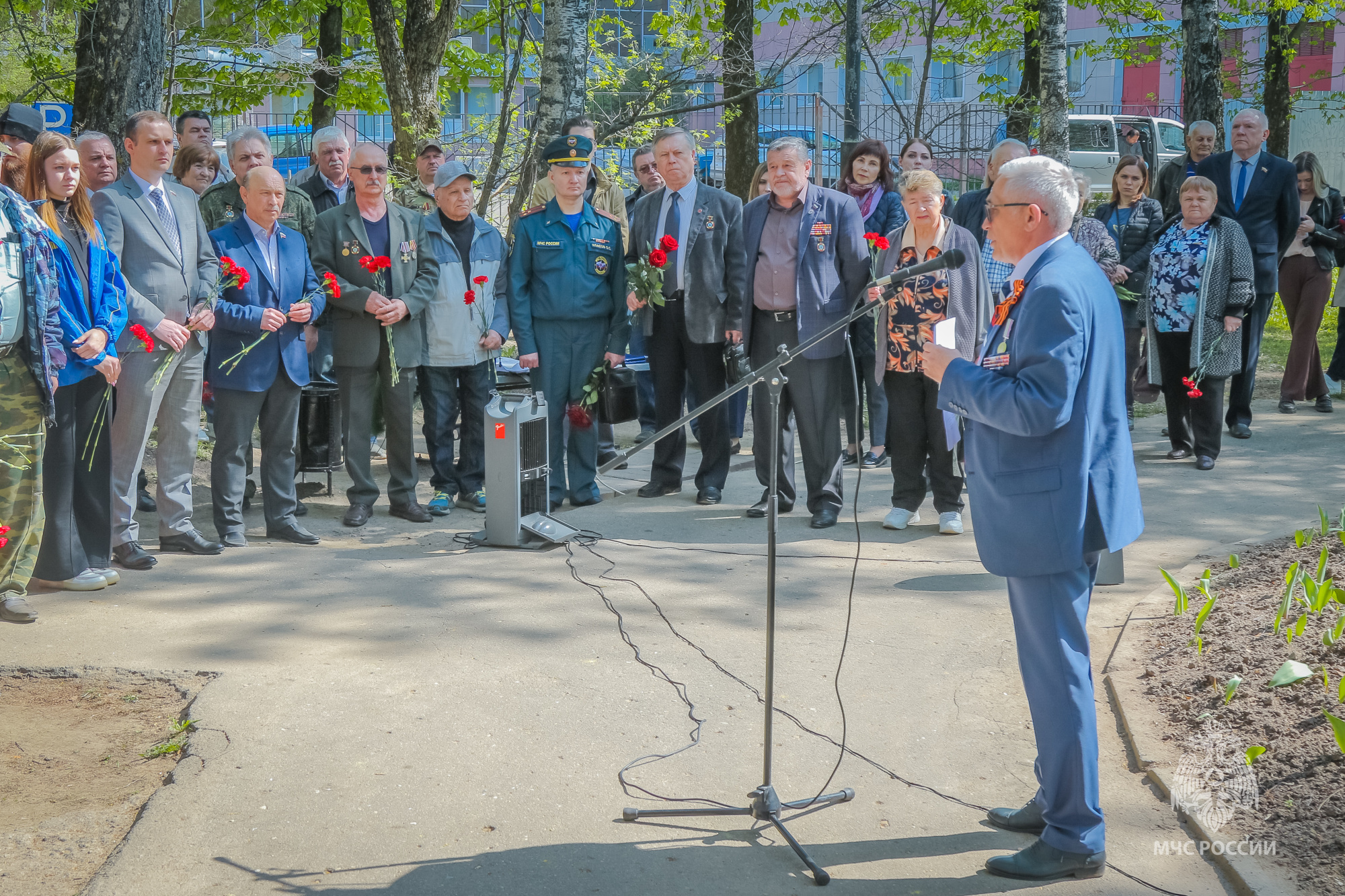 В Смоленске почтили память ликвидаторов аварии на Чернобыльской АЭС |  26.04.2023 | Смоленск - БезФормата